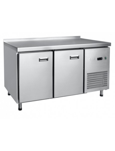 Двухсекционные холодильные столы Тип: 700 серия Стол холодильный низкотемпературный СХН-70-01 (2 двери) / ранее СХН-70-011